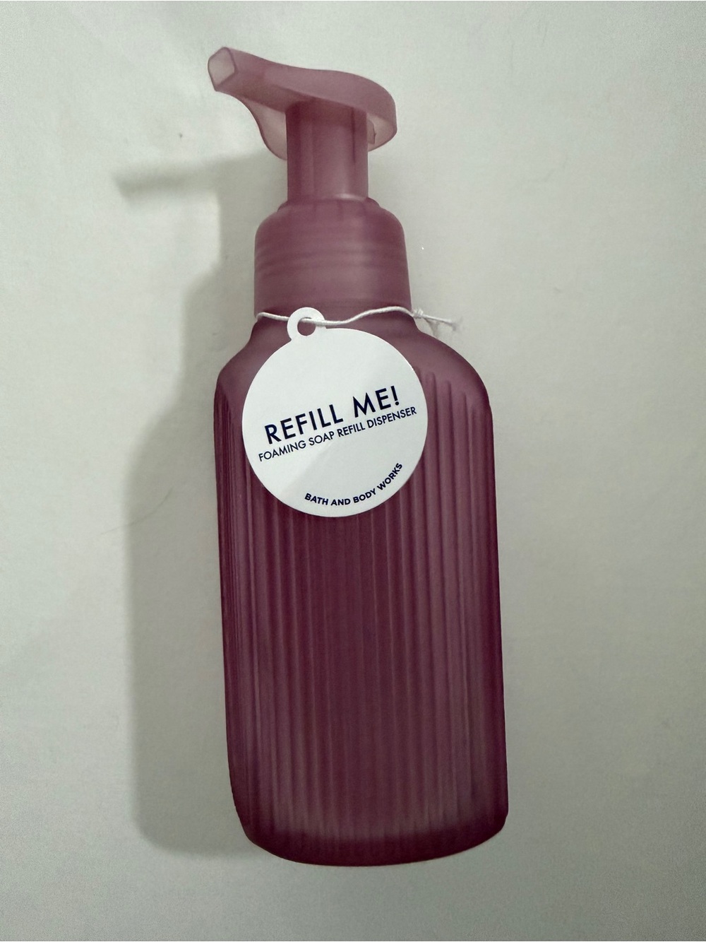 Bath & Body Works Plum Ribbed Glass Foaming Soap Dispenser Refillable NWT